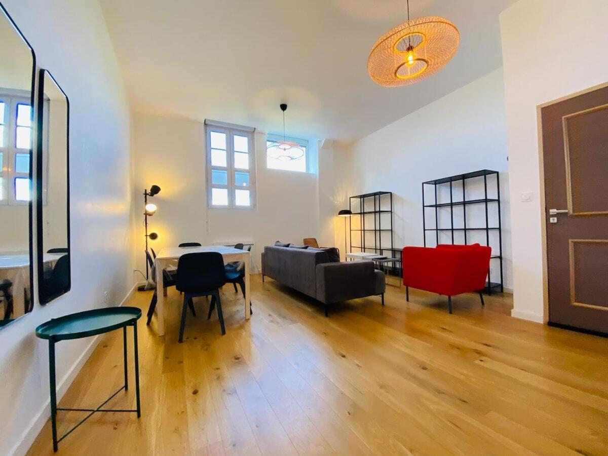 Appartement Casa : L'eclat Du Roi Rene